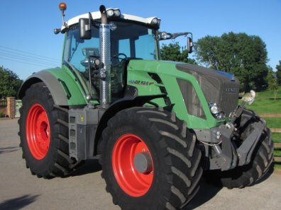 Fendt 828 Profi-Plus