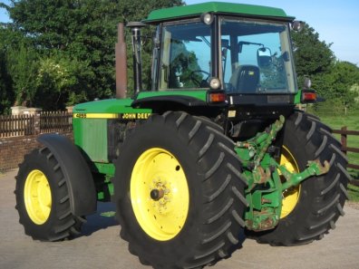 John Deere 4255