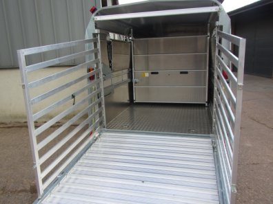 Ifor Williams TA510G3-14 tri-axle trailer 14ft