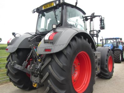 Fendt 828 Profi-Plus