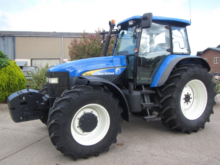 New Holland TM155