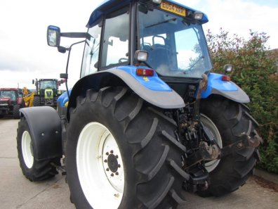 New Holland TM155