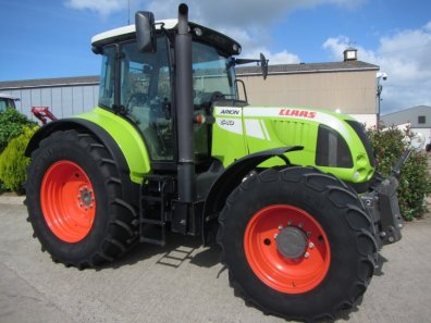 Claas Arion 640