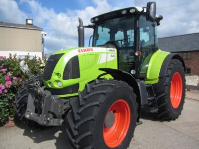 Claas Arion 640