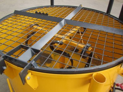 Zagroda concrete mixer