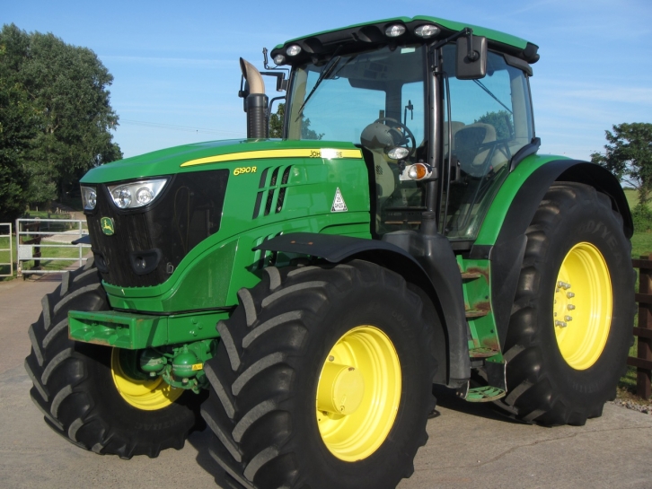 John Deere 6190R