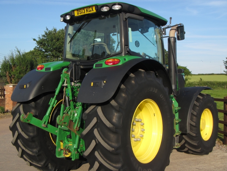 John Deere 6190R