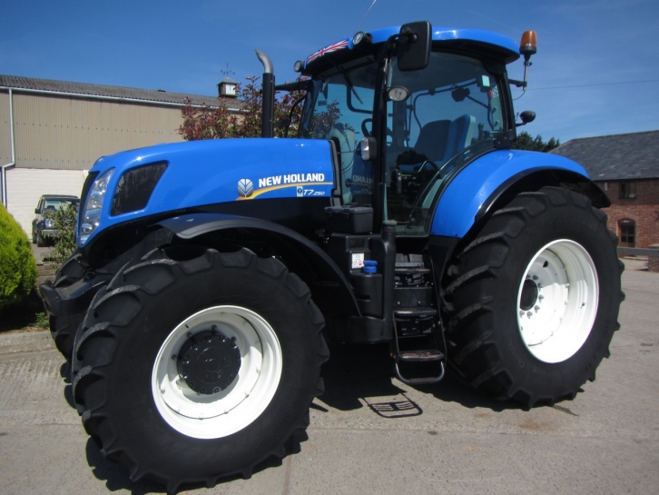 New Holland T7.250
