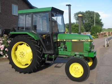 John Deere 1140