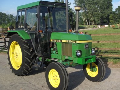John Deere 1140