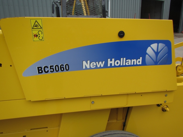 New Holland BC 5060 conventional baler
