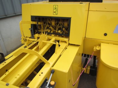 New Holland BC 5060 conventional baler