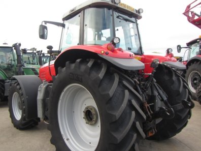 Massey Ferguson 7495