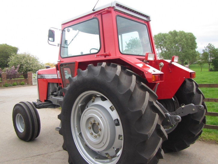 Massey Ferguson 595