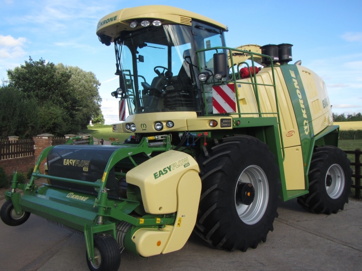 Krone BigX 700 forager