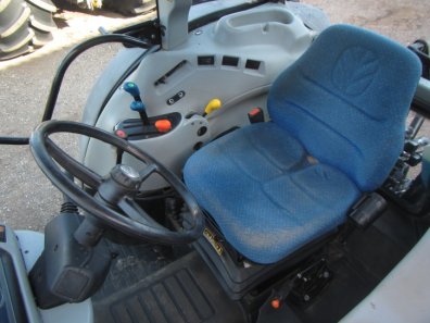 New Holland T4020
