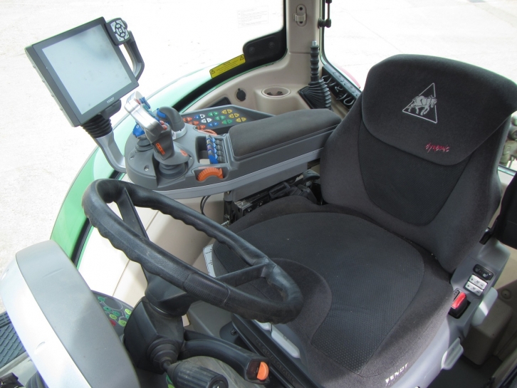 Fendt 724 Profi-Plus