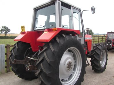 Massey Ferguson 698T