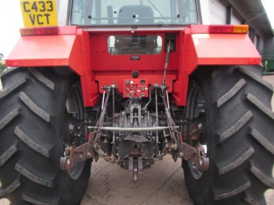 Massey Ferguson 698T