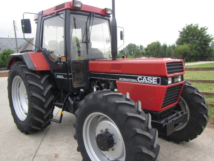 Case 1056XL