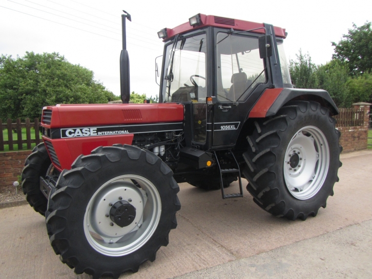 Case 1056XL