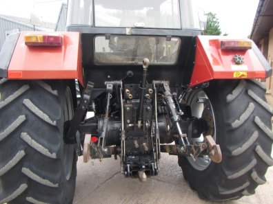 Case 1056XL