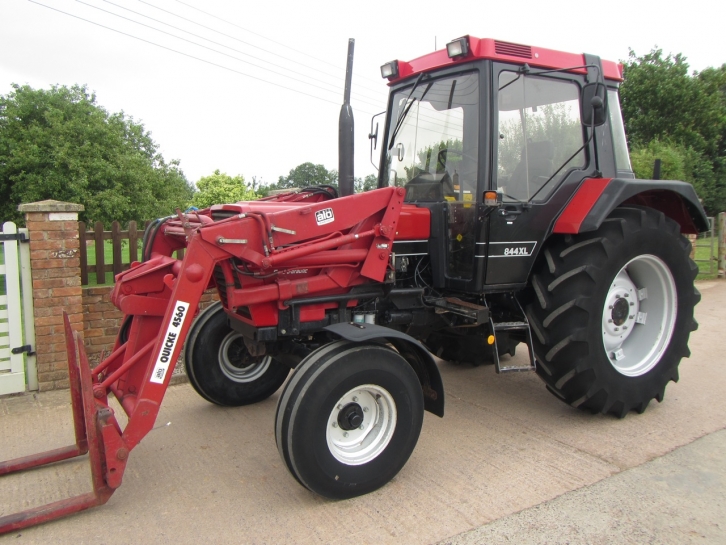 Case 844XL