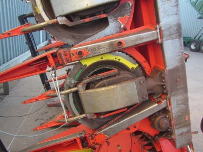 Kemper Champion 360 8 row maize header