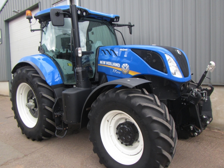 New Holland T7.270