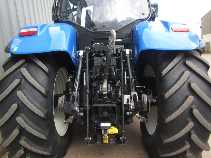 New Holland T7.270