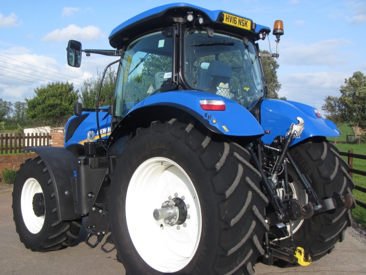 New Holland T7.245