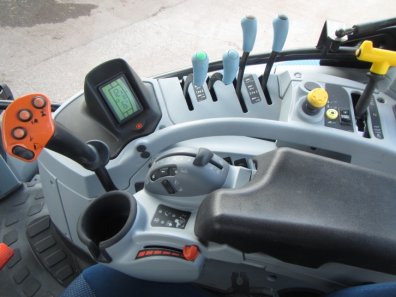 New Holland T7.245