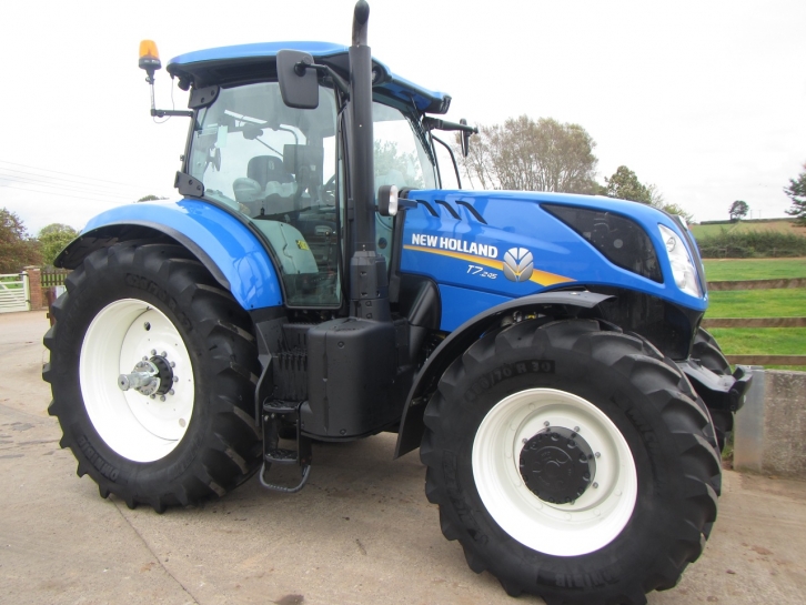 New Holland T7.245