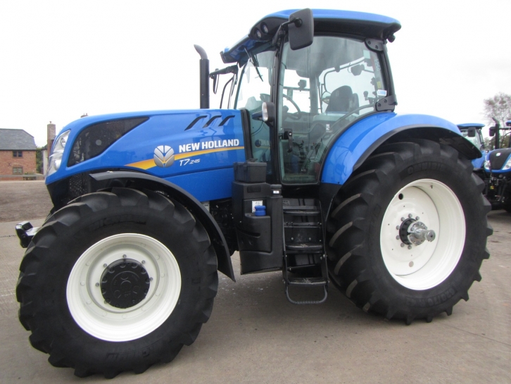 New Holland T7.245