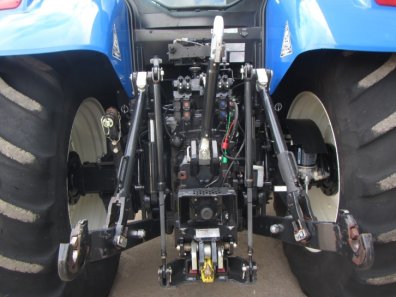 New Holland T7.235