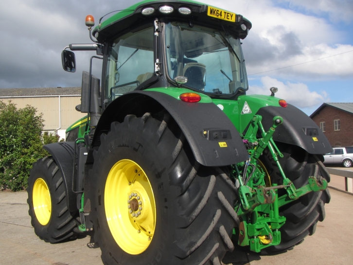 John Deere 7290R