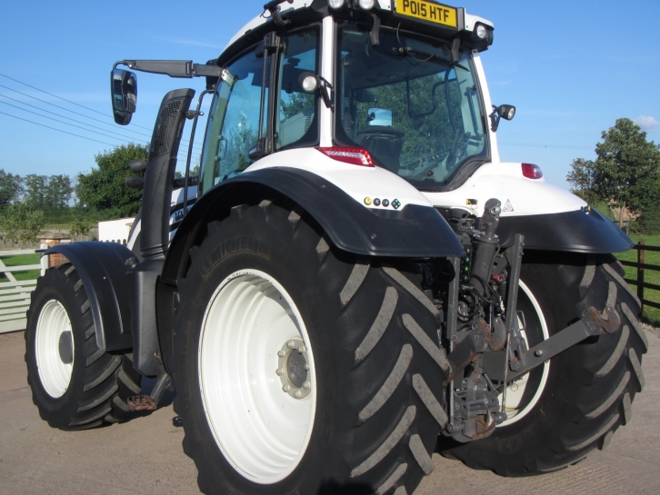 Valtra T214 Direct