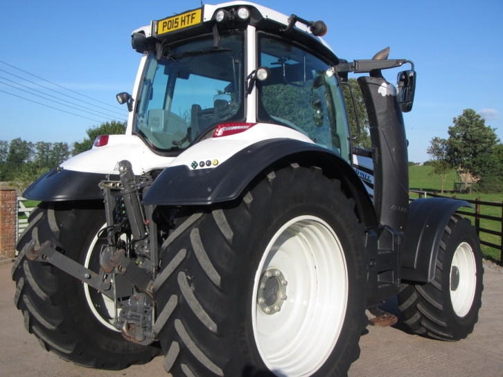 Valtra T214 Direct
