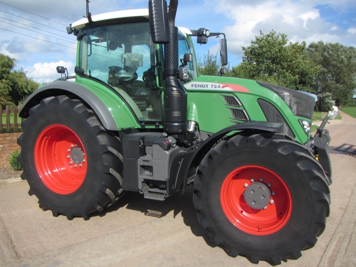 Fendt 724 Profi-Plus