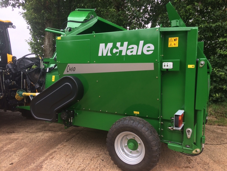 McHale C460 trailed silage feeder and straw chopper