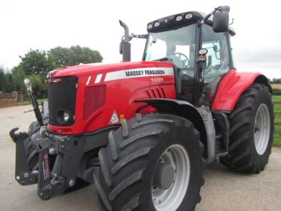 Massey Ferguson 7499