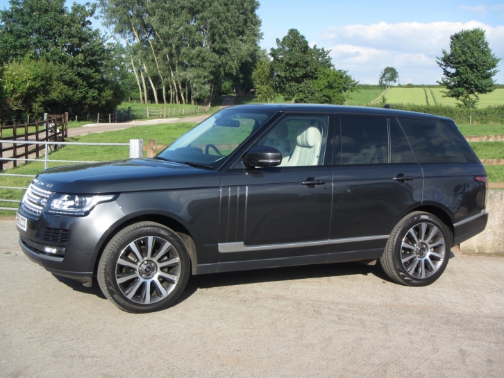 Land Rover Range Rover Vogue 3.0 TDV6