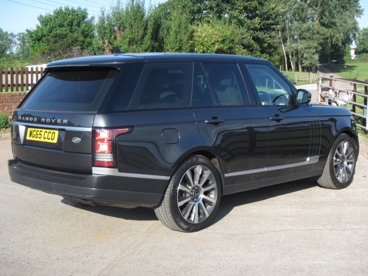 Land Rover Range Rover Vogue 3.0 TDV6