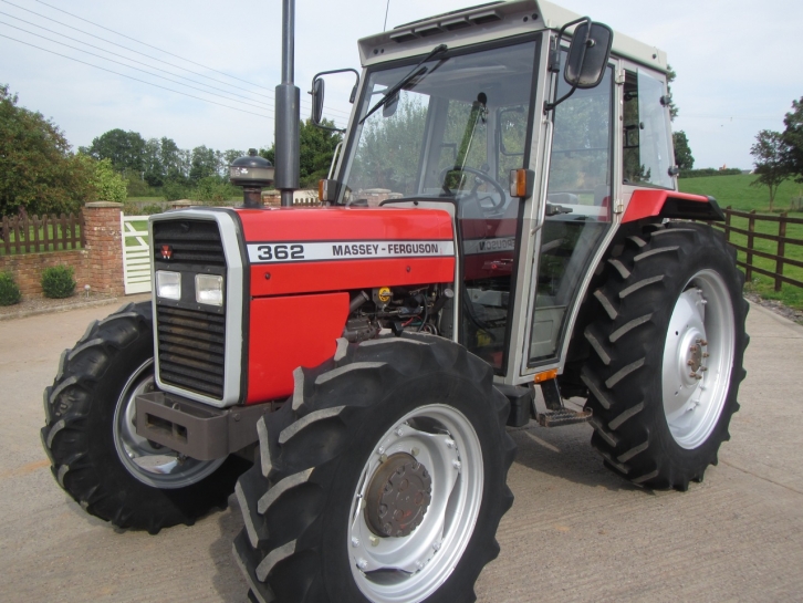 Massey Ferguson 362