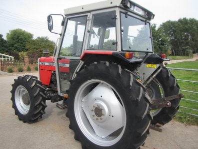 Massey Ferguson 362
