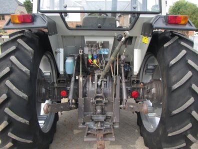 Massey Ferguson 362