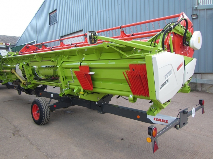Claas Lexion 670TT