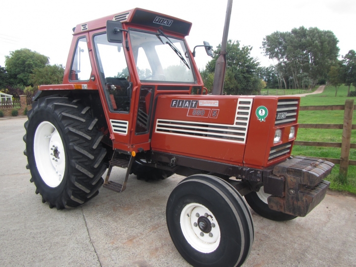 Fiat 880 5