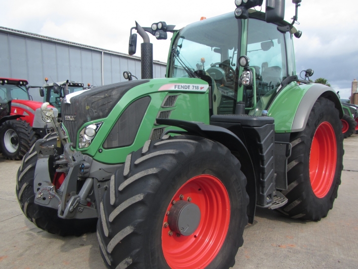 Fendt 718 Profi