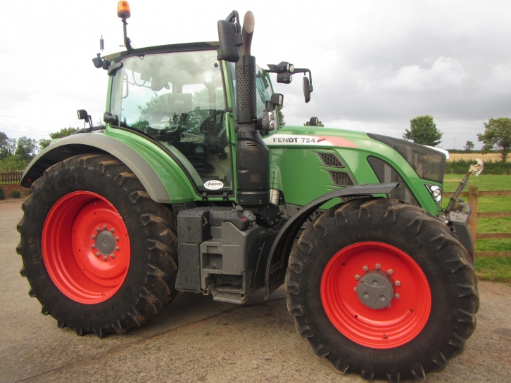 Fendt 724 Profi Plus